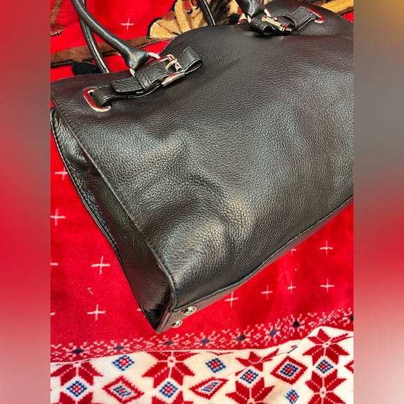good condition Michael Kors Hamilton Satchel Black Pebbled Leeather - Picture 7 of 16